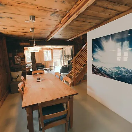 Alte Post Saas-fee Apartment