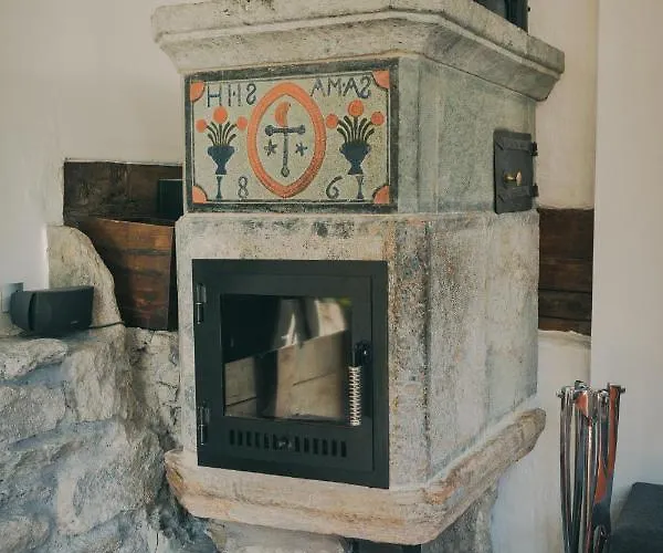 Alte Post アパート サース フェー