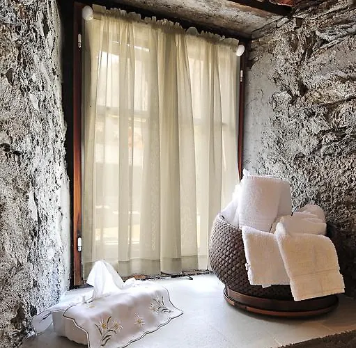 Alte Post アパート サース フェー